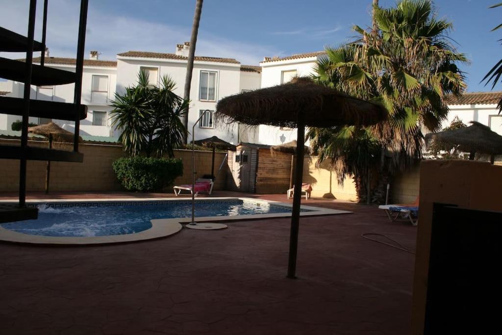 Selecta - Primera Linea Piscina Y Parking
